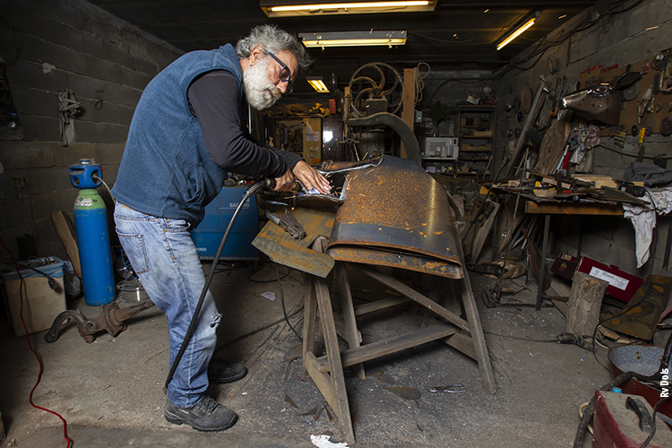 Sculpteur sur métal